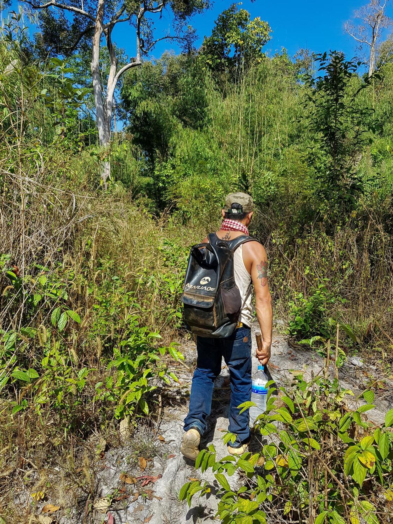 Backpacker Hostel And Jungle Trekking Banlung Exterior foto